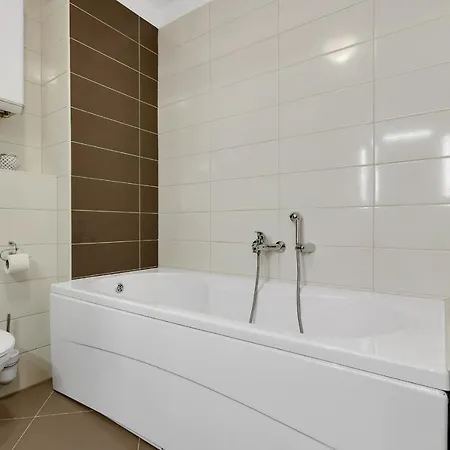 Linea * Макарска